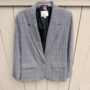 Black and White Plaid Long Blazer Size 12 EUC